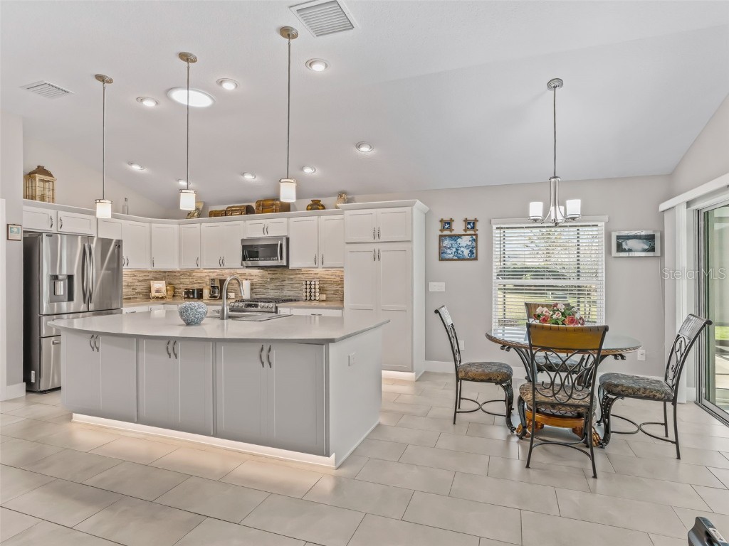5885 Flint Loop The Villages FL 32163 G5106008 image17