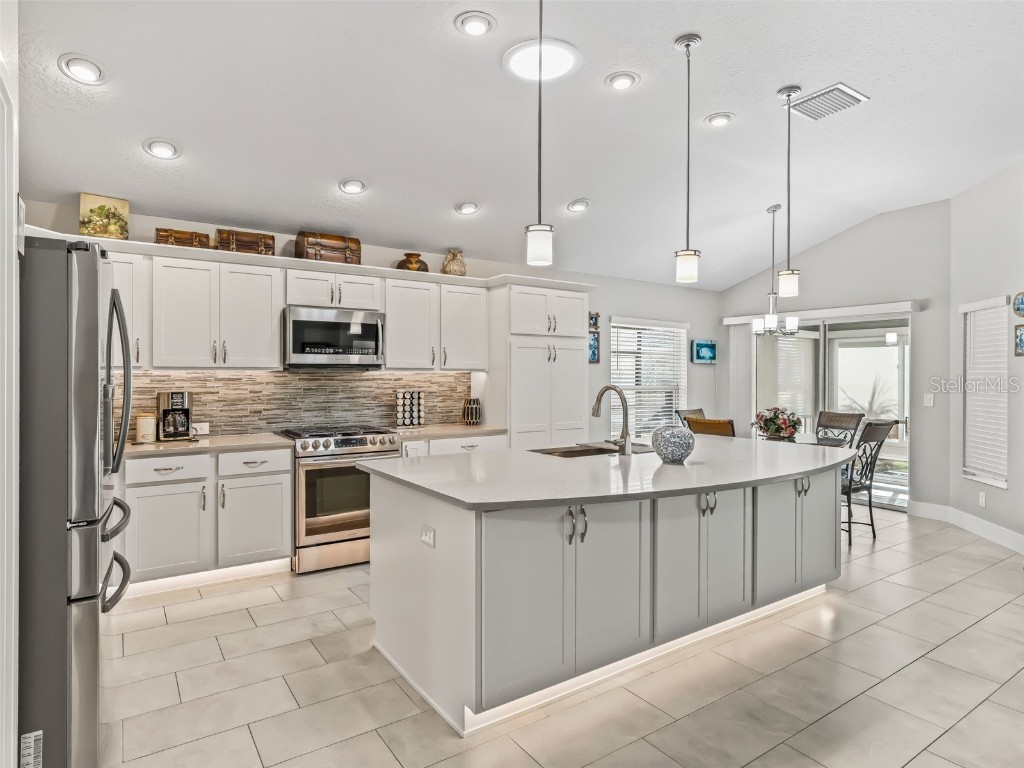 5885 Flint Loop The Villages FL 32163 G5106008 image22