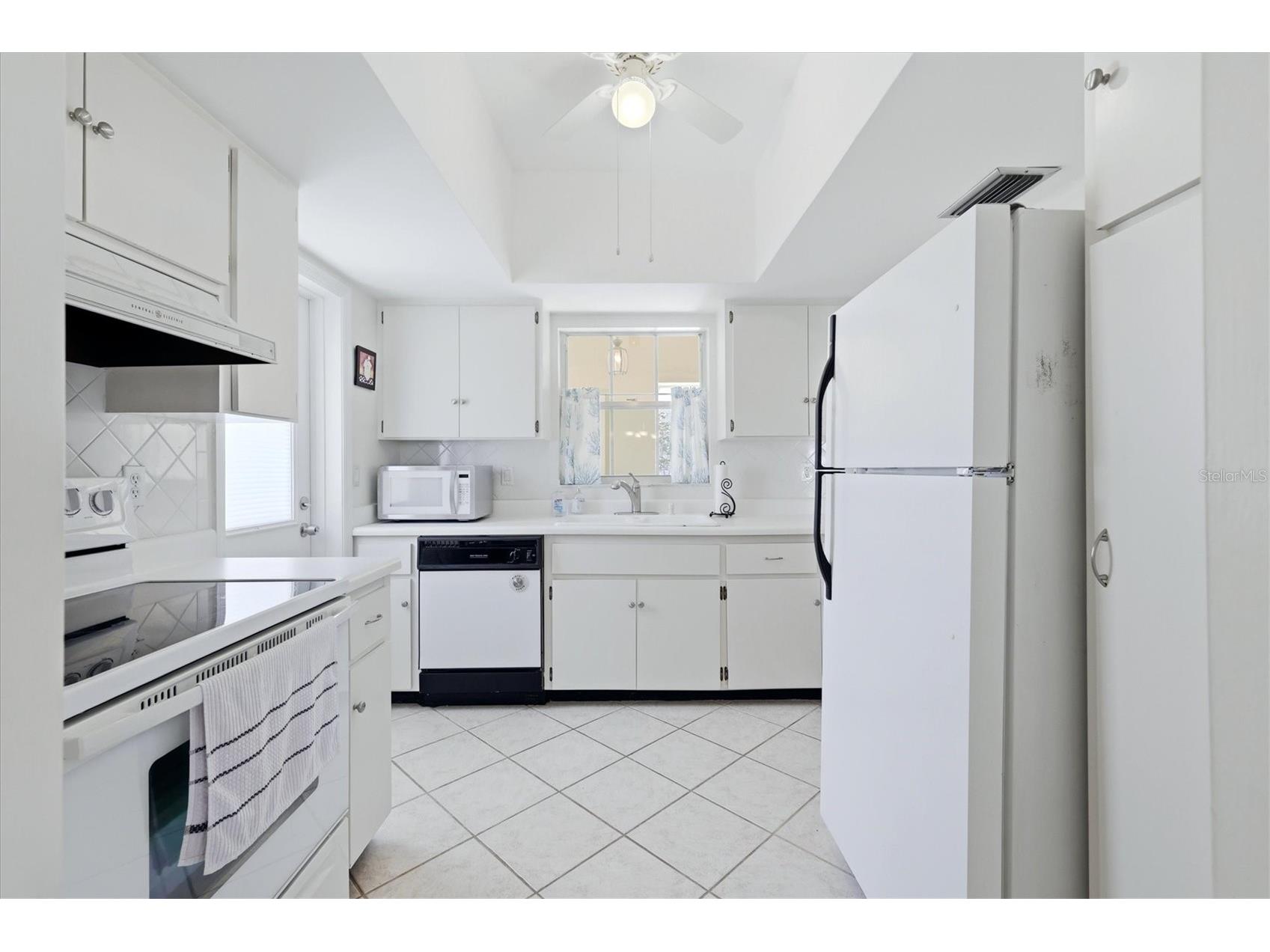 5887 Tidewood Avenue #2 Sarasota FL 34231 A4690222 image20