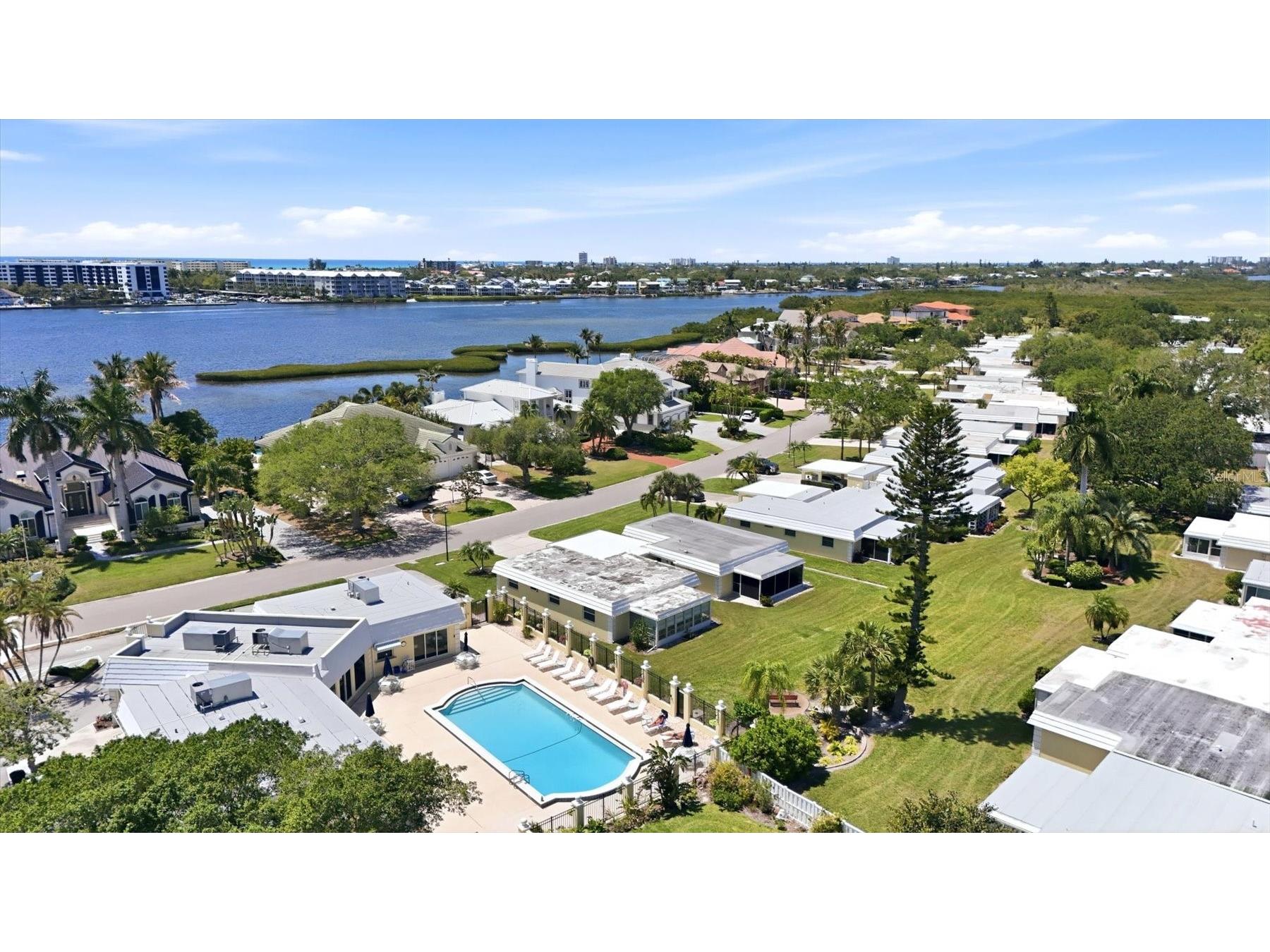 5887 Tidewood Avenue #2 Sarasota FL 34231 A4690222 image46