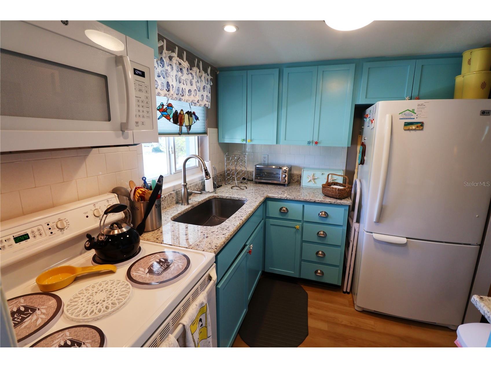 5888 17th Street W #C23 Bradenton FL 34207 A4692548 image6