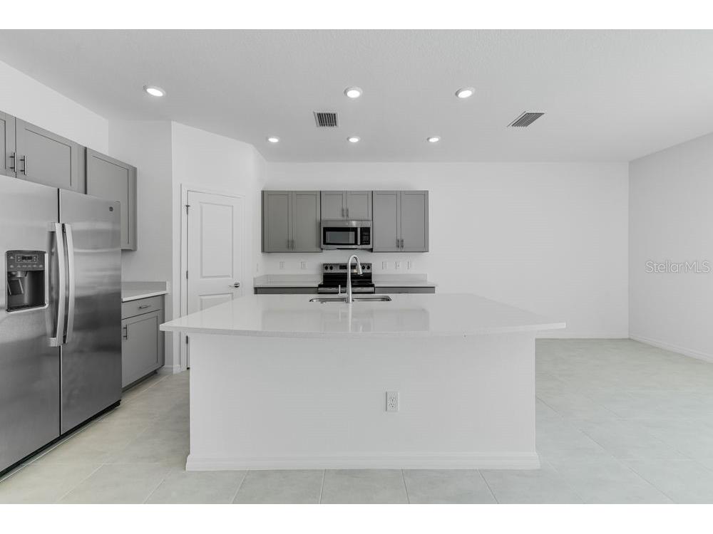 5889 Biscotti Street Nokomis FL 34275 A4650997 image2