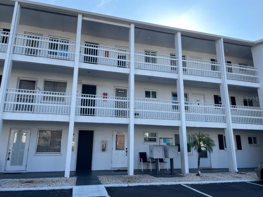 5889 Todd Street #E24 Bradenton FL 34207 A4561790 image1