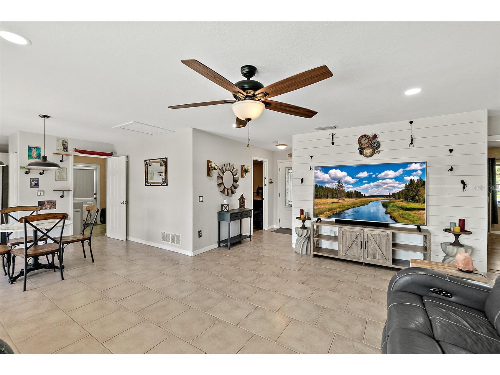 589 Clairmont Lane South Daytona FL 32119 FC316920 image34
