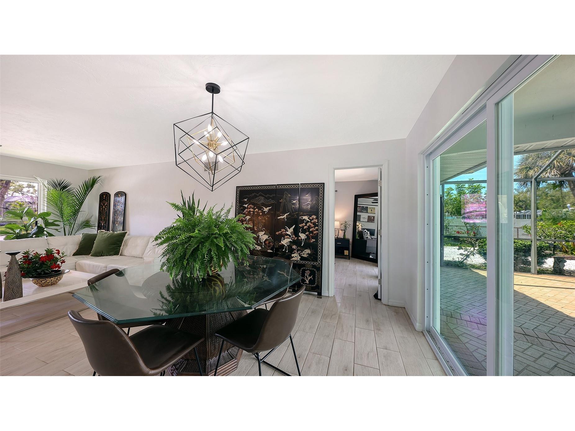 589 Commonwealth Lane Sarasota FL 34242 R4910990 image14