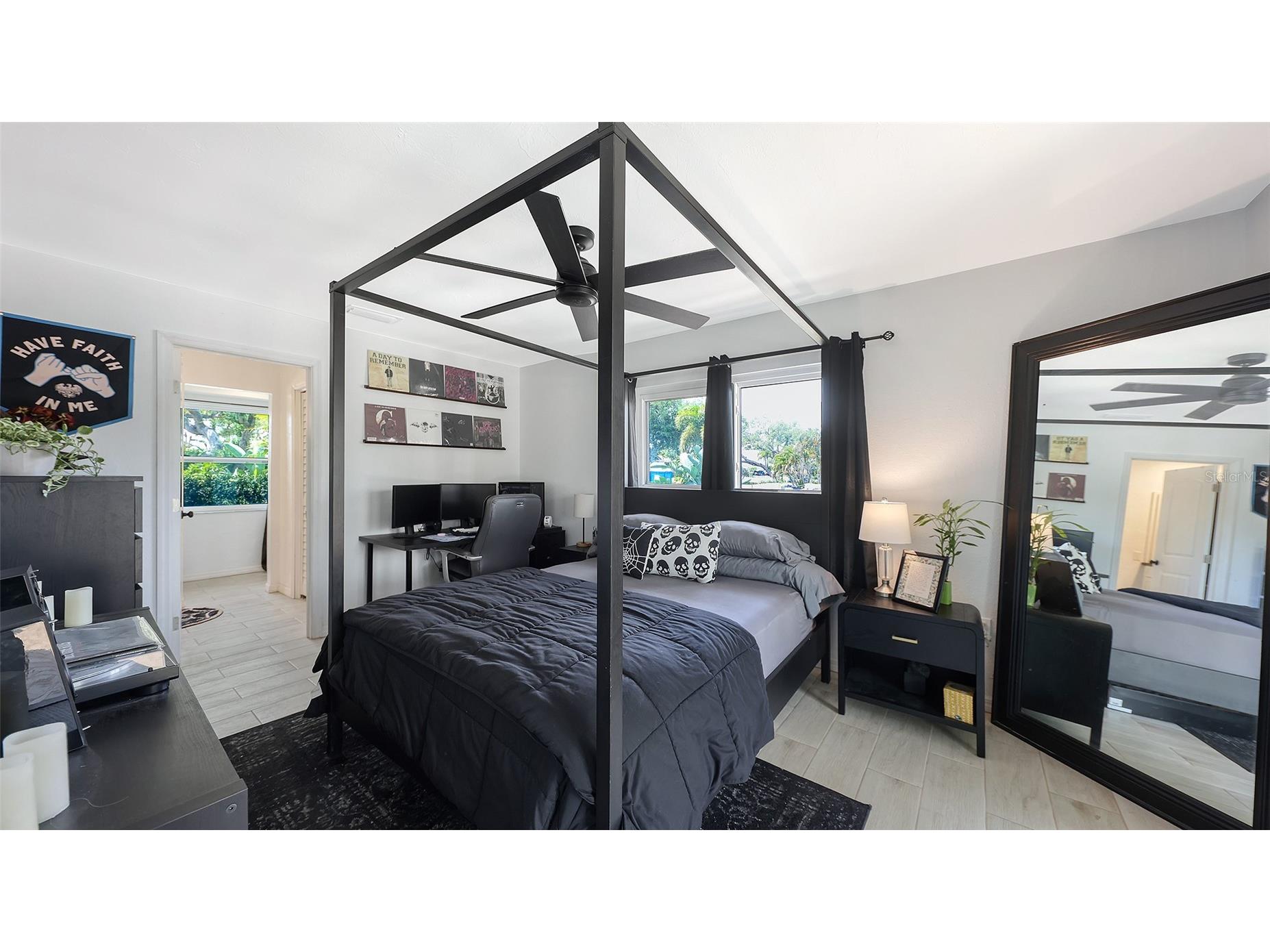 589 Commonwealth Lane Sarasota FL 34242 R4910990 image16