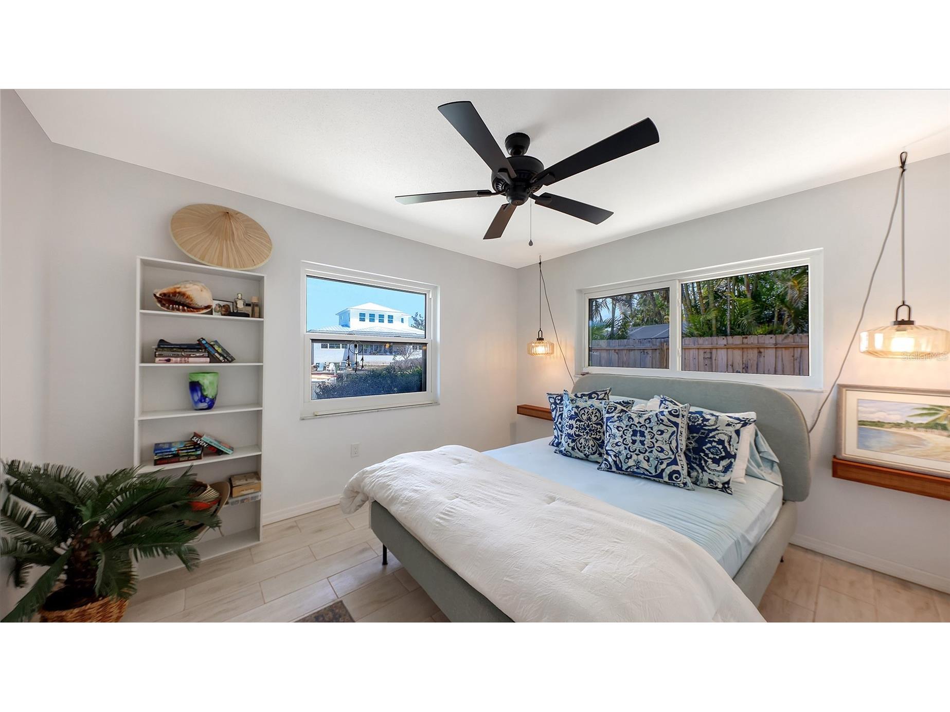 589 Commonwealth Lane Sarasota FL 34242 R4910990 image18