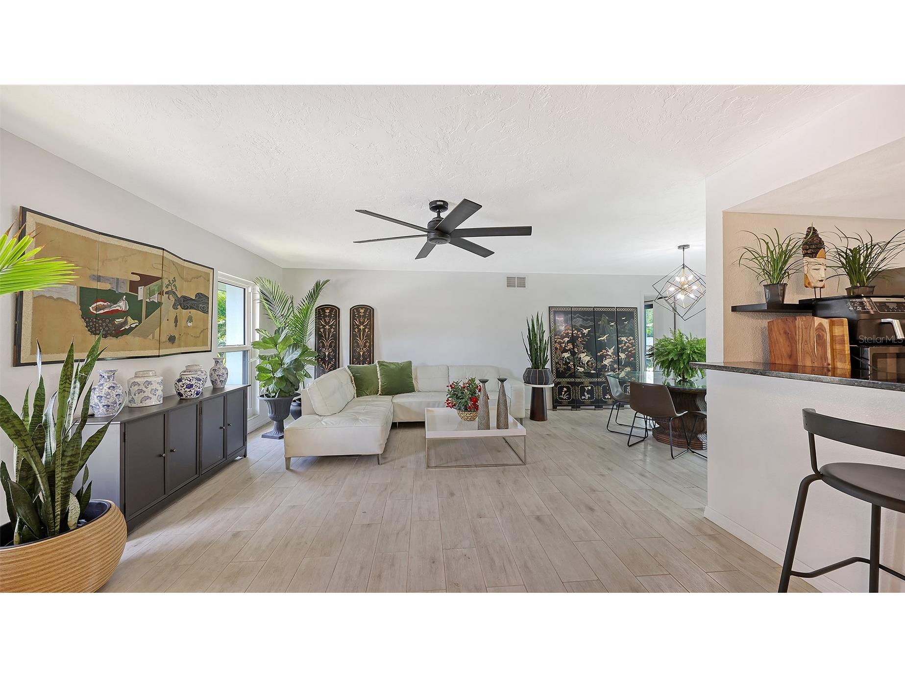589 Commonwealth Lane Sarasota FL 34242 R4910990 image6