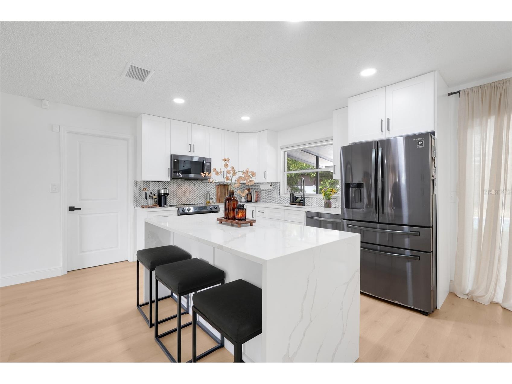 589 Del Rio Street Orlando FL 32839 O6389578 image8