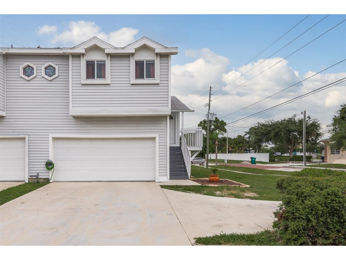 589 Oceanview Avenue Palm Harbor FL 34683 U8252076 image1