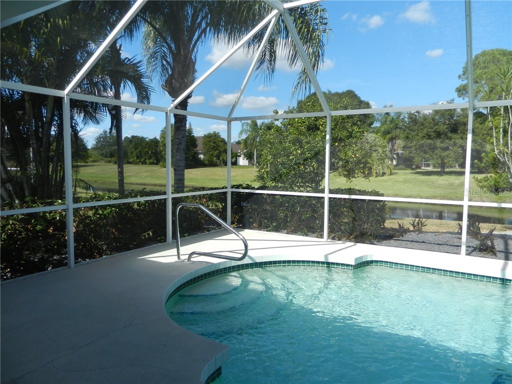589 Rotonda Circle Rotonda West FL 33947 D5915887 image2