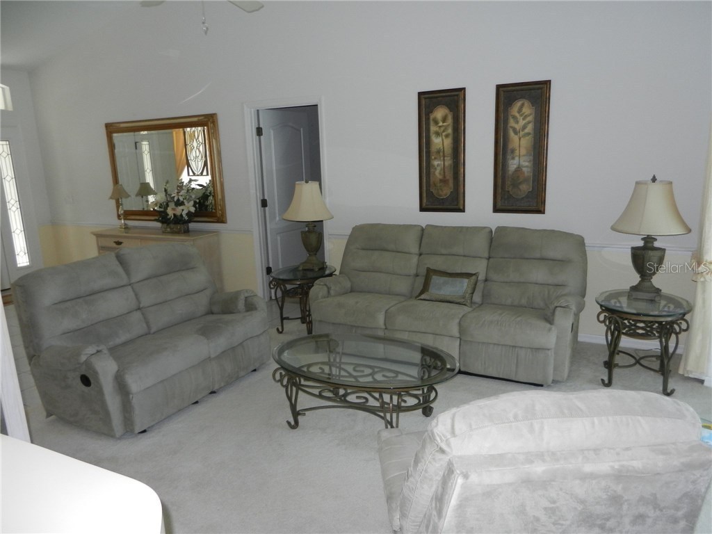 589 Rotonda Circle Rotonda West FL 33947 D5915887 image4