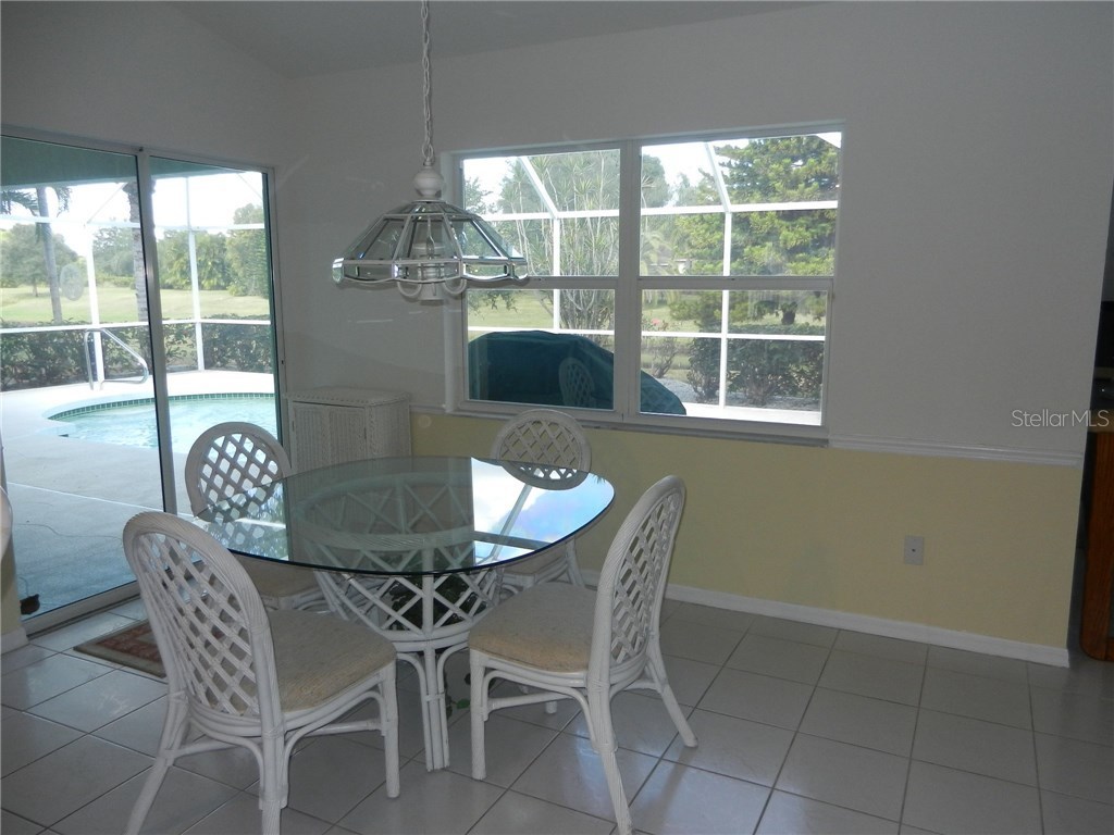 589 Rotonda Circle Rotonda West FL 33947 D5915887 image9