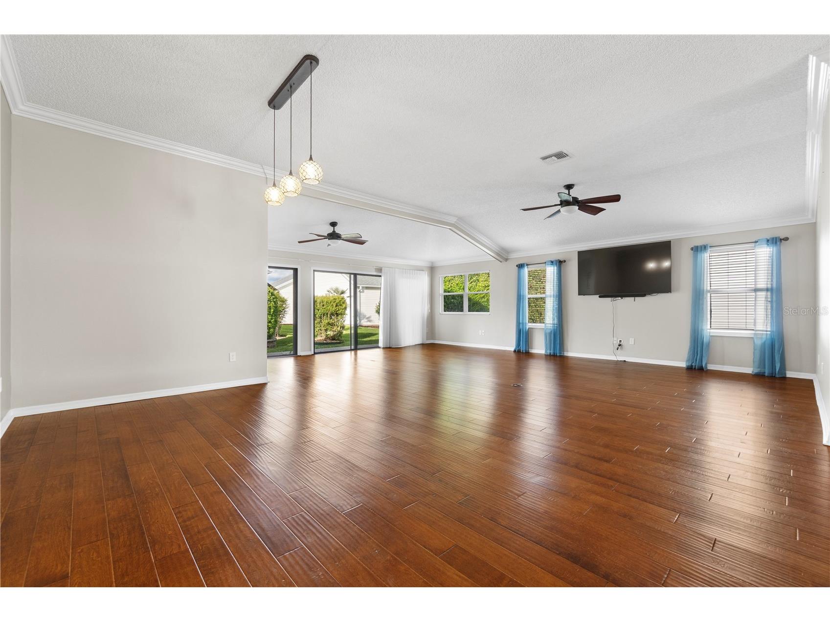 589 Sherwood Street The Villages FL 32162 OM722752 image14