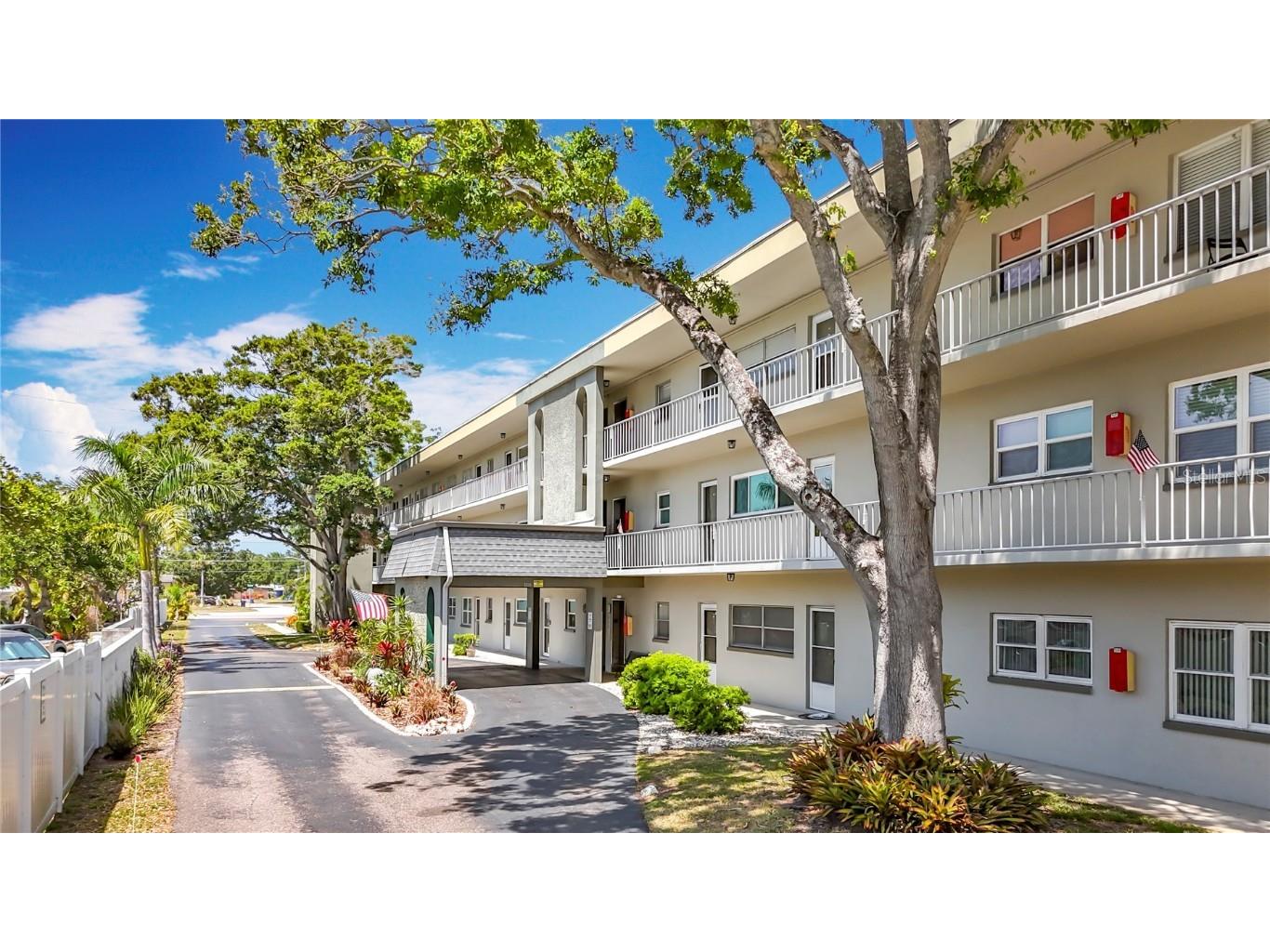 5890 38th Avenue N #305 Saint Petersburg FL 33710 TB8377791 image1