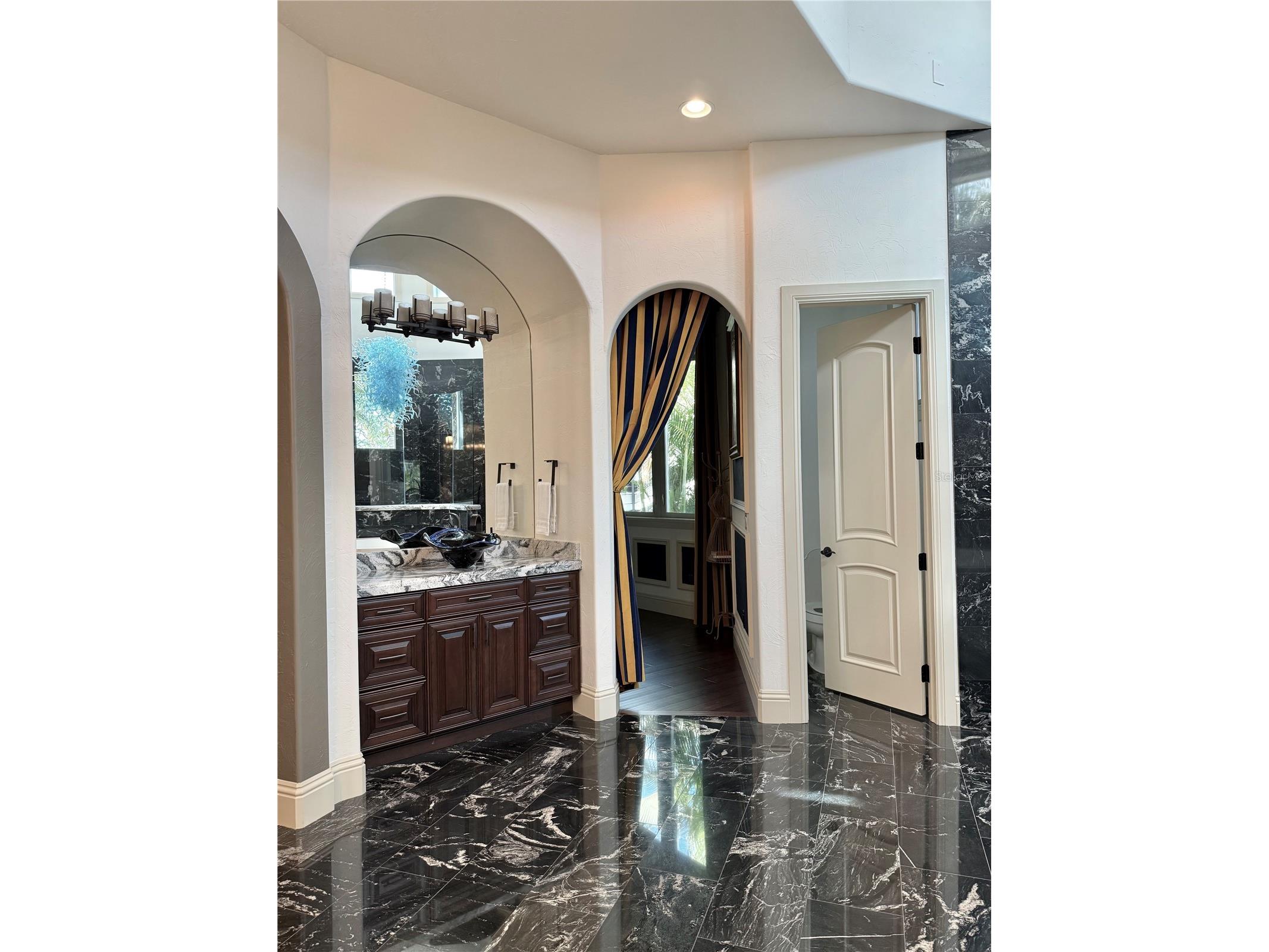 5890 Jamila Venice FL 34293 A4686210 image25