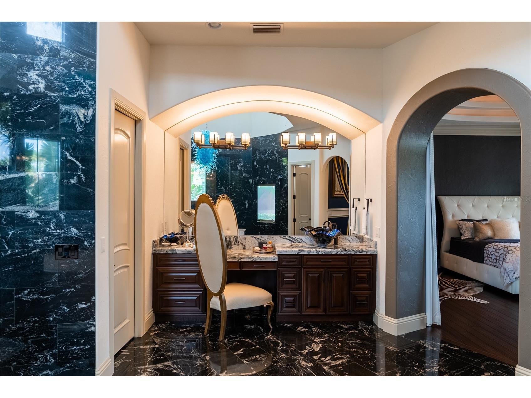 5890 Jamila Venice FL 34293 A4686210 image29