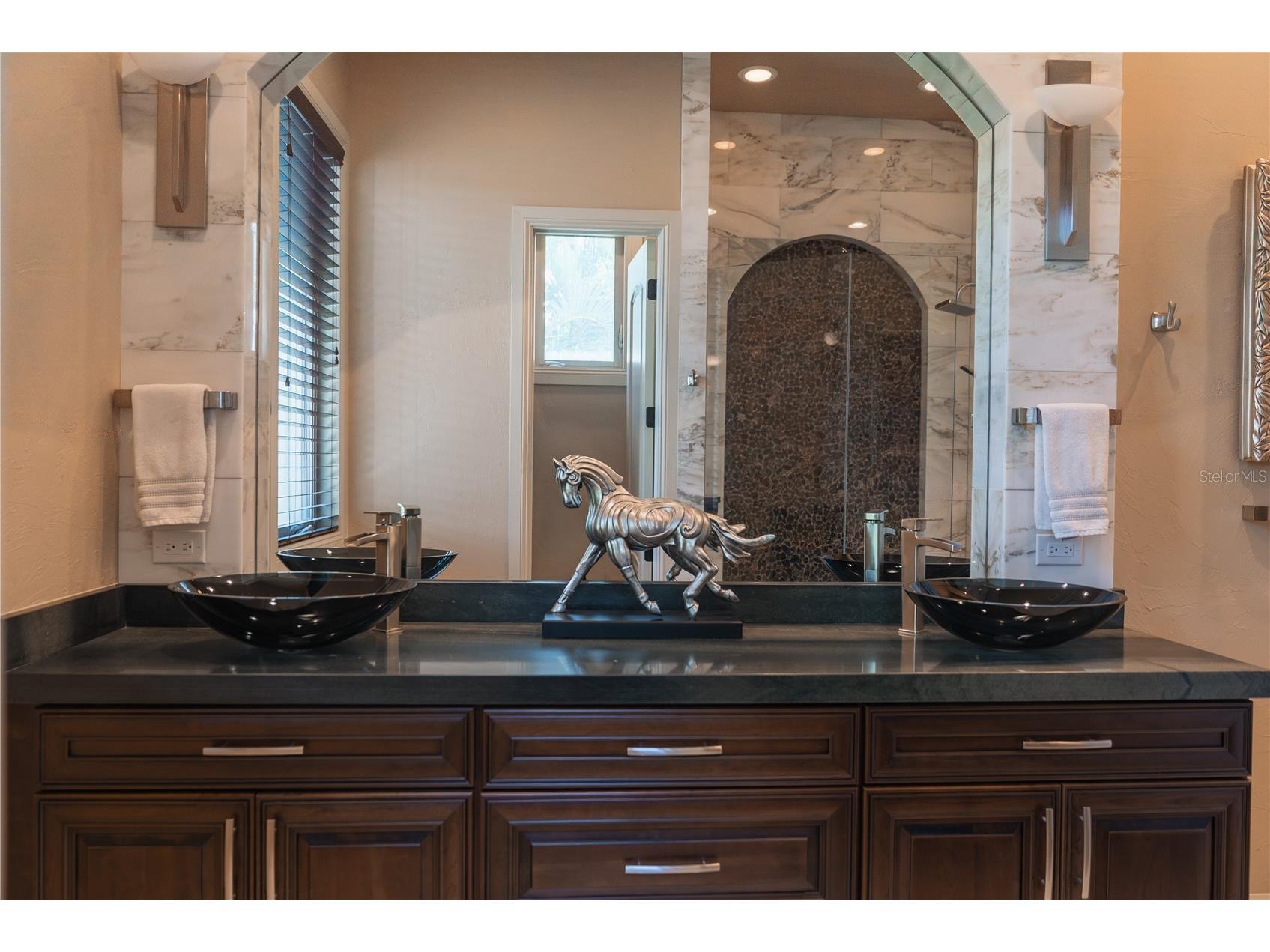 5890 Jamila Venice FL 34293 A4686210 image48