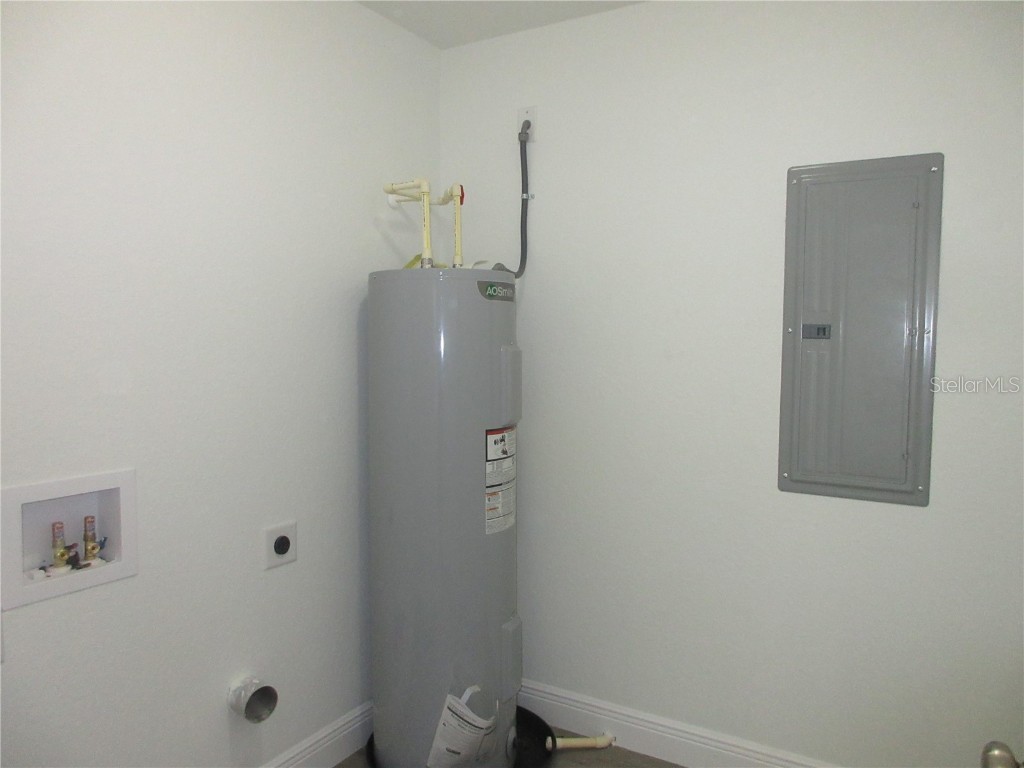 5890 SE 171st Court Ocklawaha FL 32179 OM711647 image23