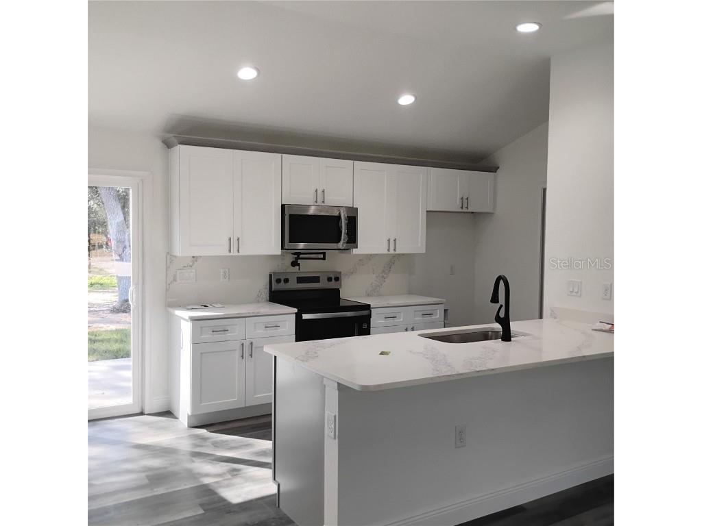 5890 SE 171st Court Ocklawaha FL 32179 OM711647 image5