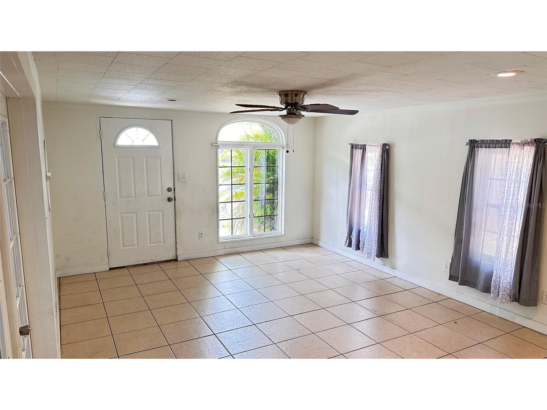 5891 93rd Avenue N Pinellas Park FL 33782 TB8507206 image5