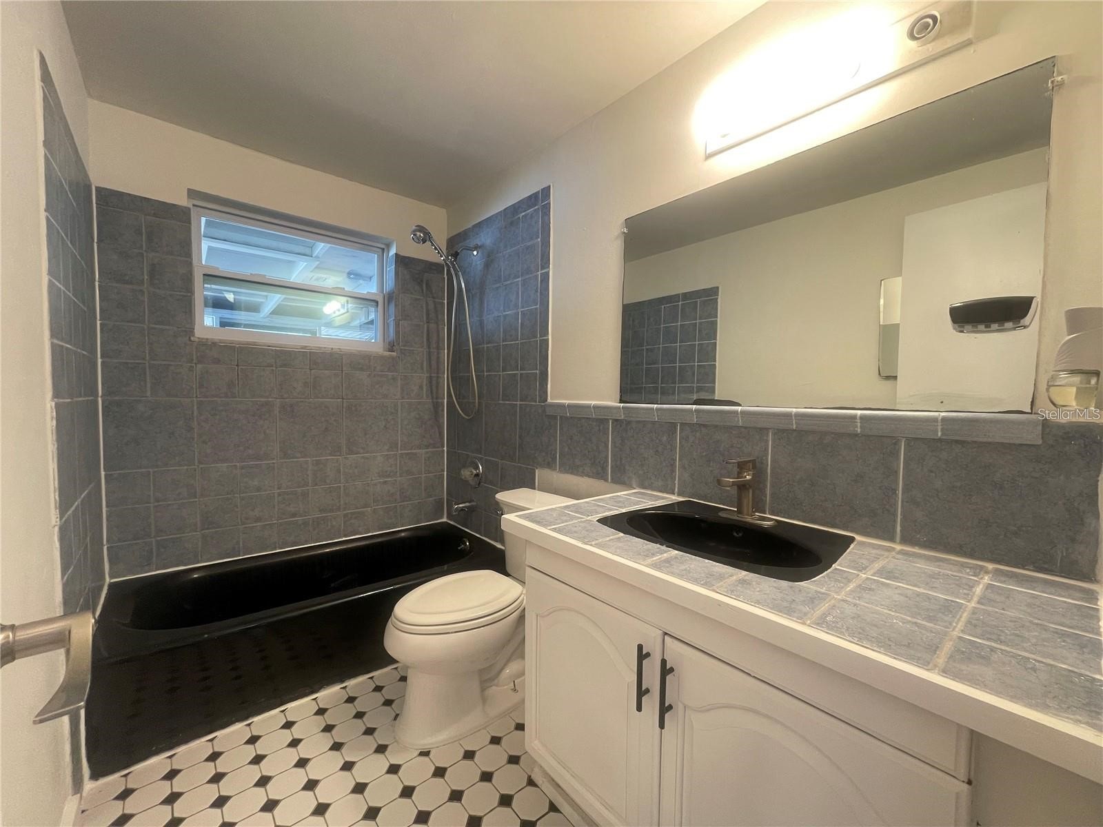 5891 93rd Avenue N Pinellas Park FL 33782 TB8507206 image7