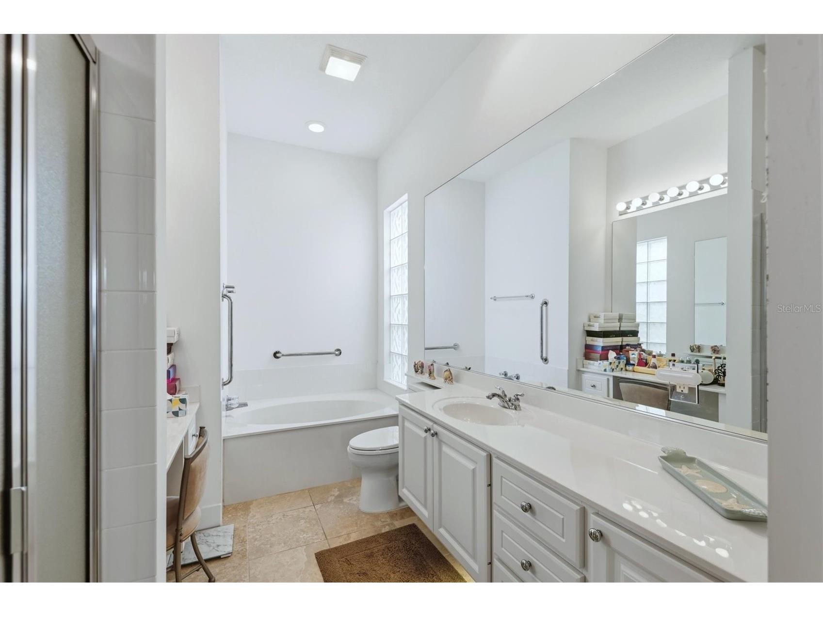 5894 Benevento Drive Sarasota FL 34238 A4684183 image17