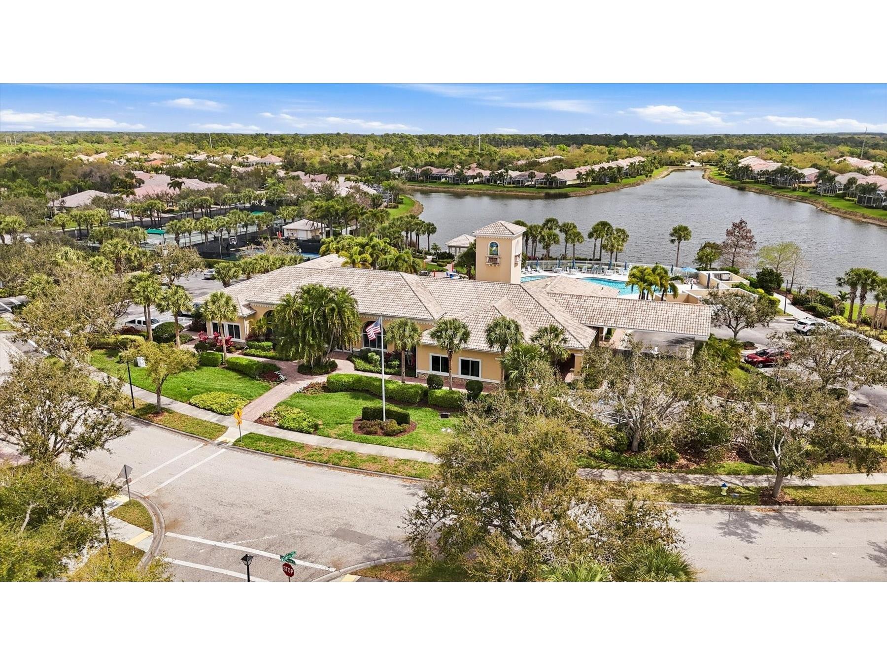 5894 Benevento Drive Sarasota FL 34238 A4684183 image41