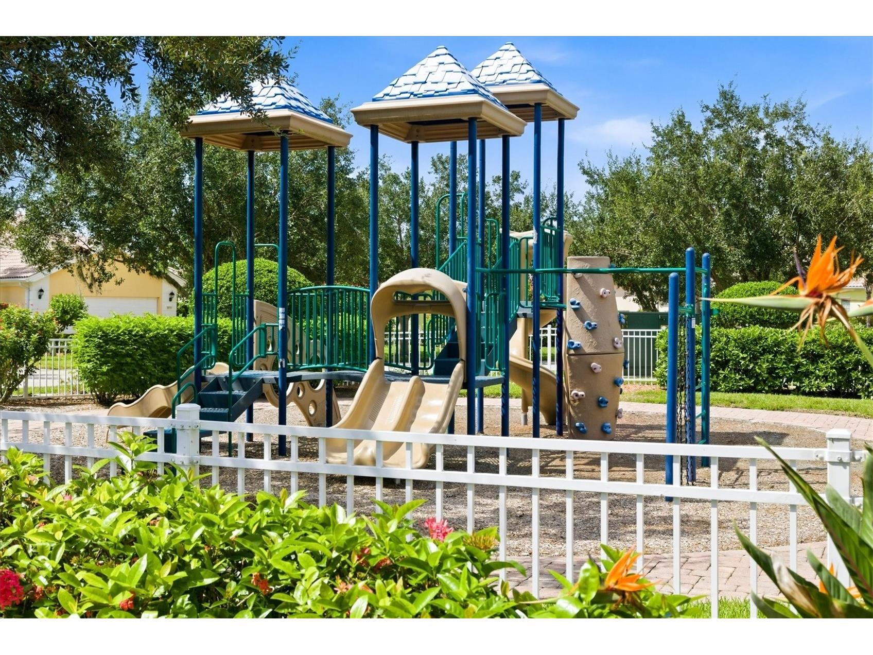 5894 Benevento Drive Sarasota FL 34238 A4684183 image47