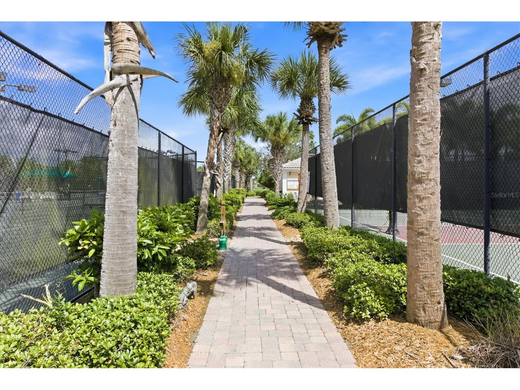 5894 Benevento Drive Sarasota FL 34238 A4684183 image48