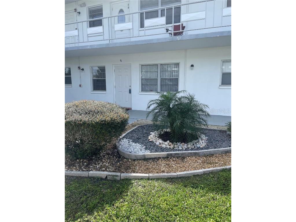 5895 18 Street N #8 Saint Petersburg FL 33714 U8234330 image1