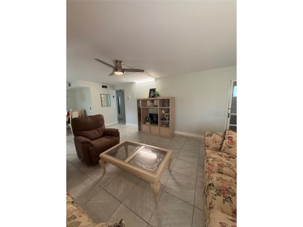 5895 18th Street N #9 Saint Petersburg FL 33714 TB8345423 image12