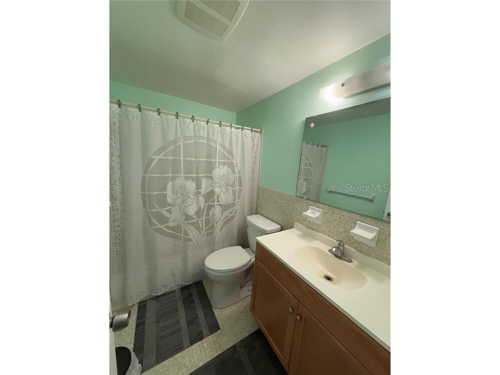 5895 18th Street N #9 Saint Petersburg FL 33714 TB8345423 image27