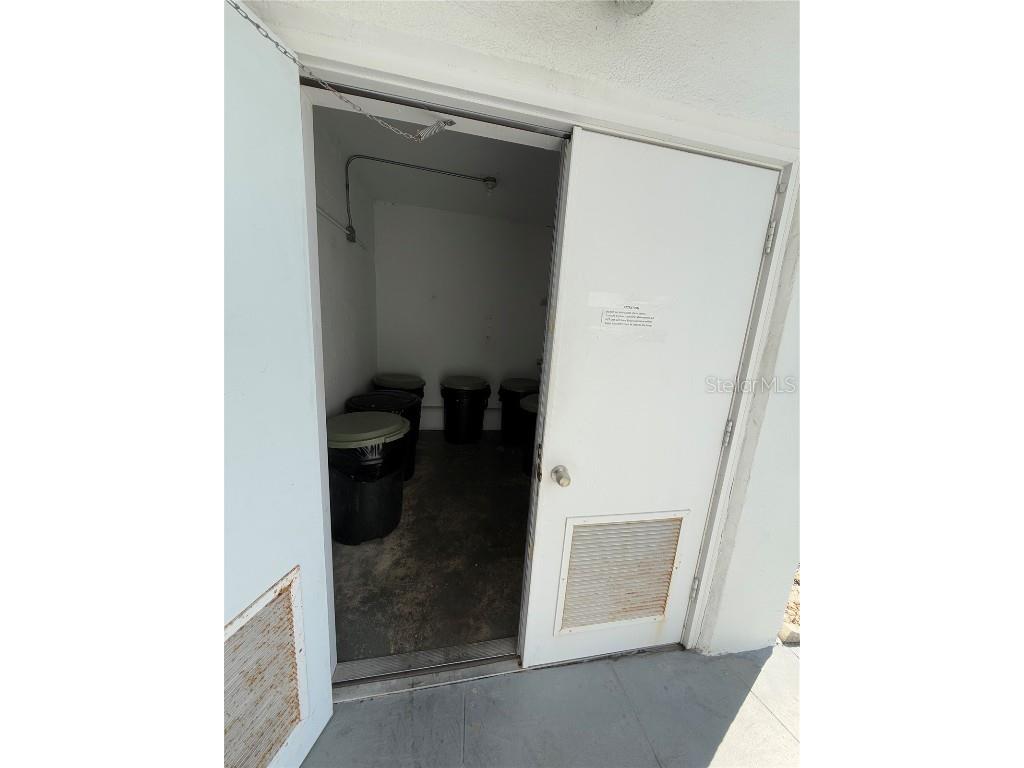 5895 18th Street N #9 Saint Petersburg FL 33714 TB8345423 image32