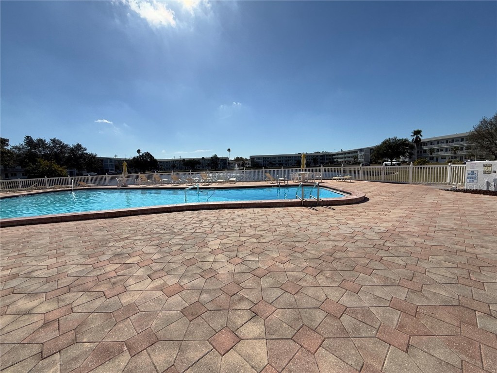 5895 18th Street N #9 Saint Petersburg FL 33714 TB8345423 image42