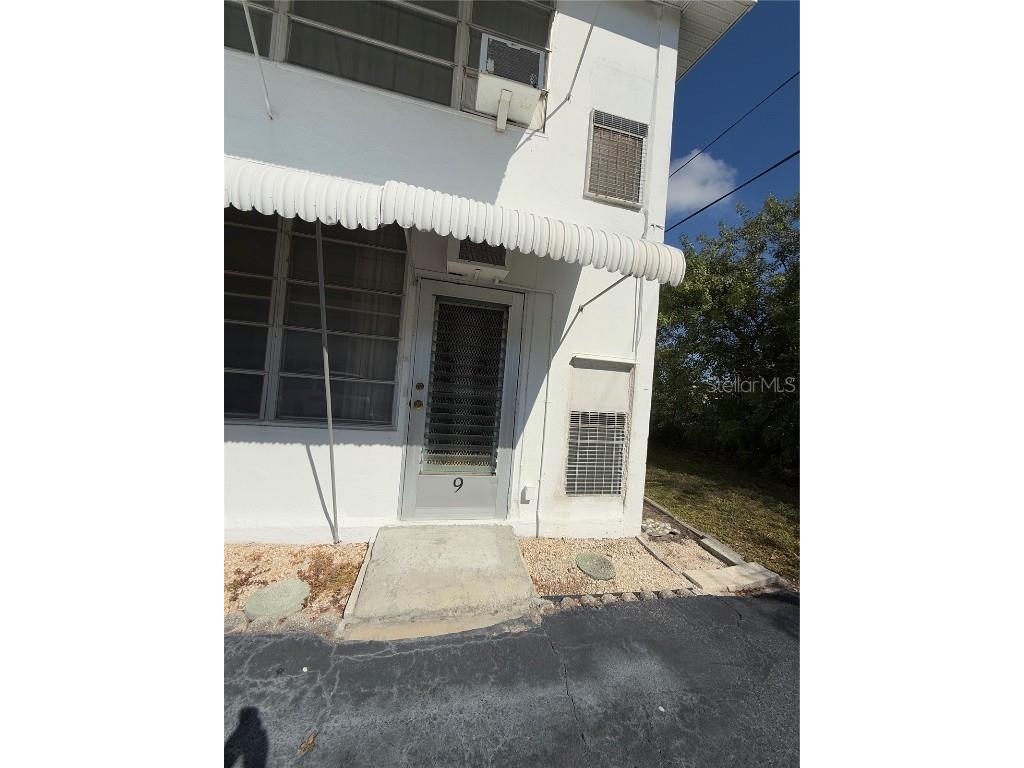 5895 18th Street N #9 Saint Petersburg FL 33714 TB8345423 image5