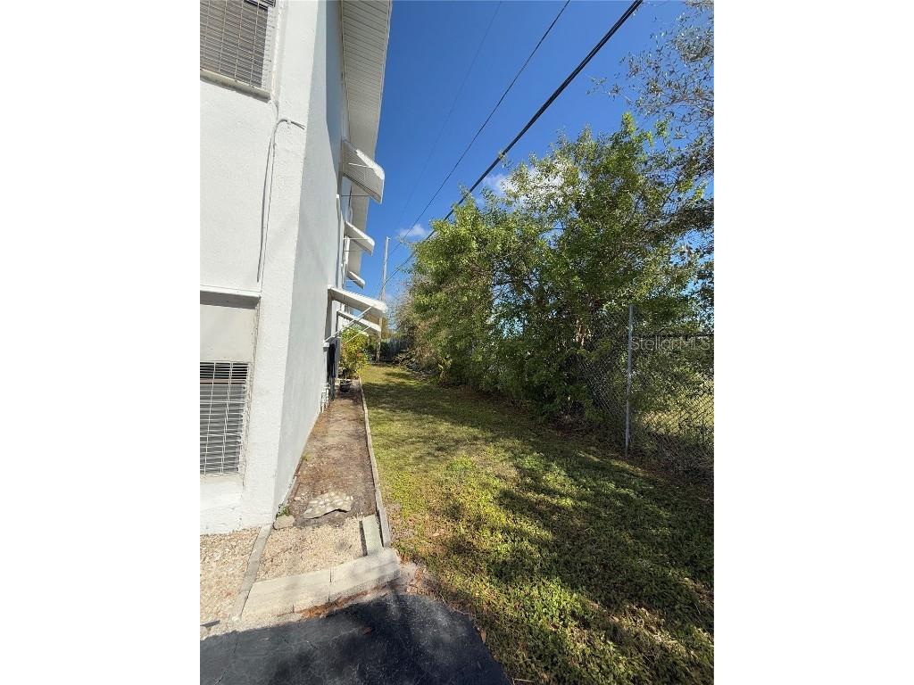 5895 18th Street N #9 Saint Petersburg FL 33714 TB8345423 image6