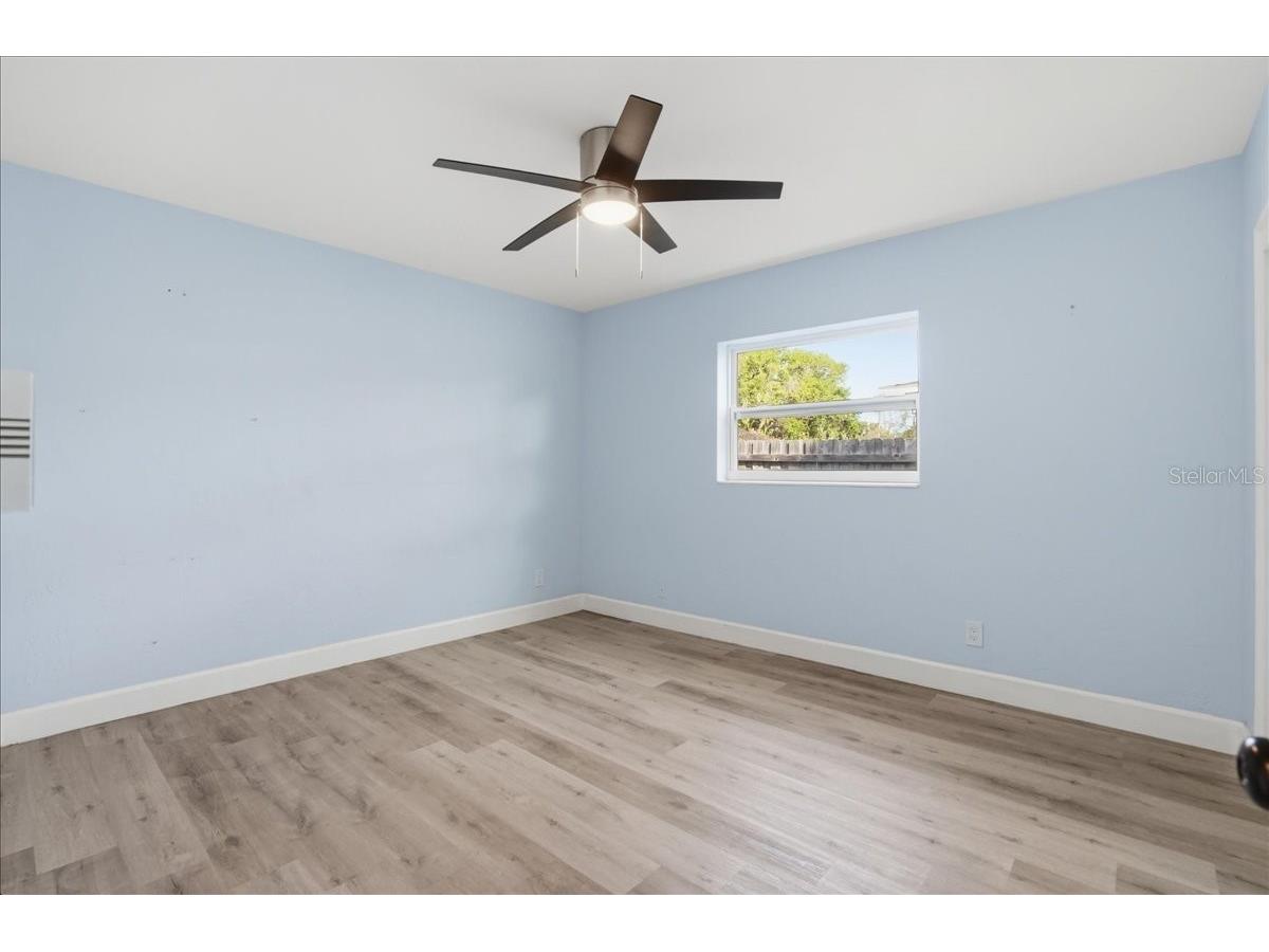 5897 5th Street S Saint Petersburg FL 33705 TB8482803 image13