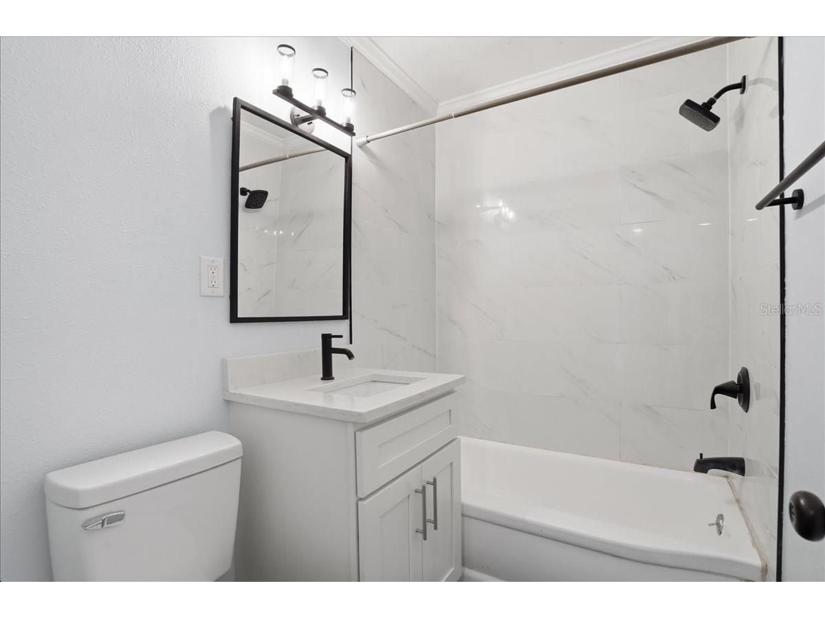 5897 5th Street S Saint Petersburg FL 33705 TB8482803 image18