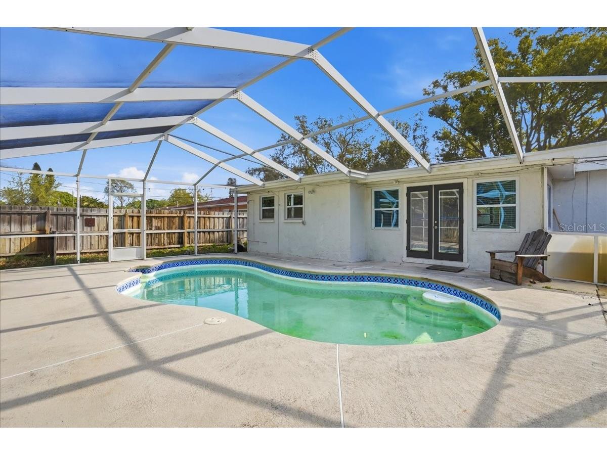 5897 5th Street S Saint Petersburg FL 33705 TB8482803 image20