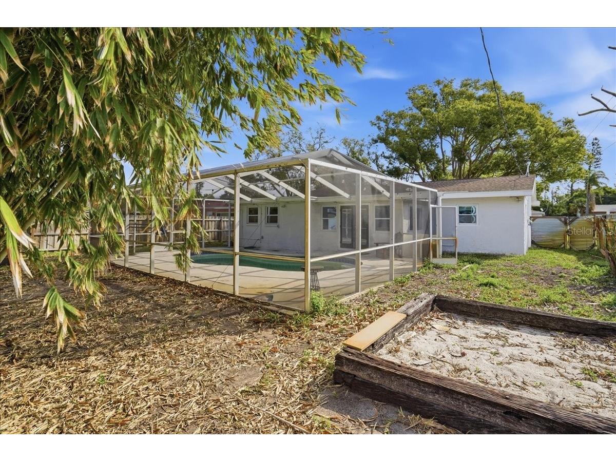 5897 5th Street S Saint Petersburg FL 33705 TB8482803 image22