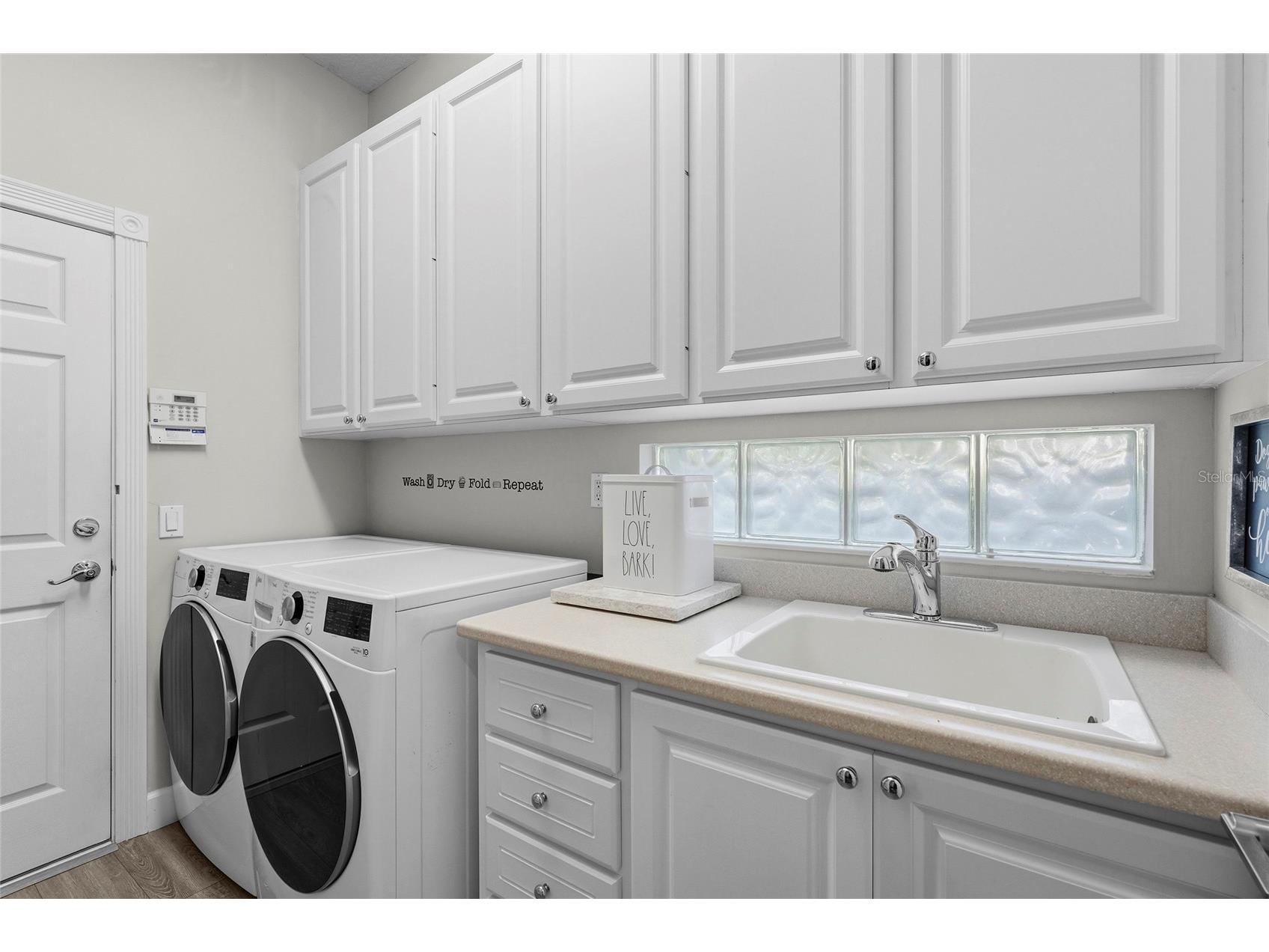 5898 Benevento Drive Sarasota FL 34238 A4690841 image29