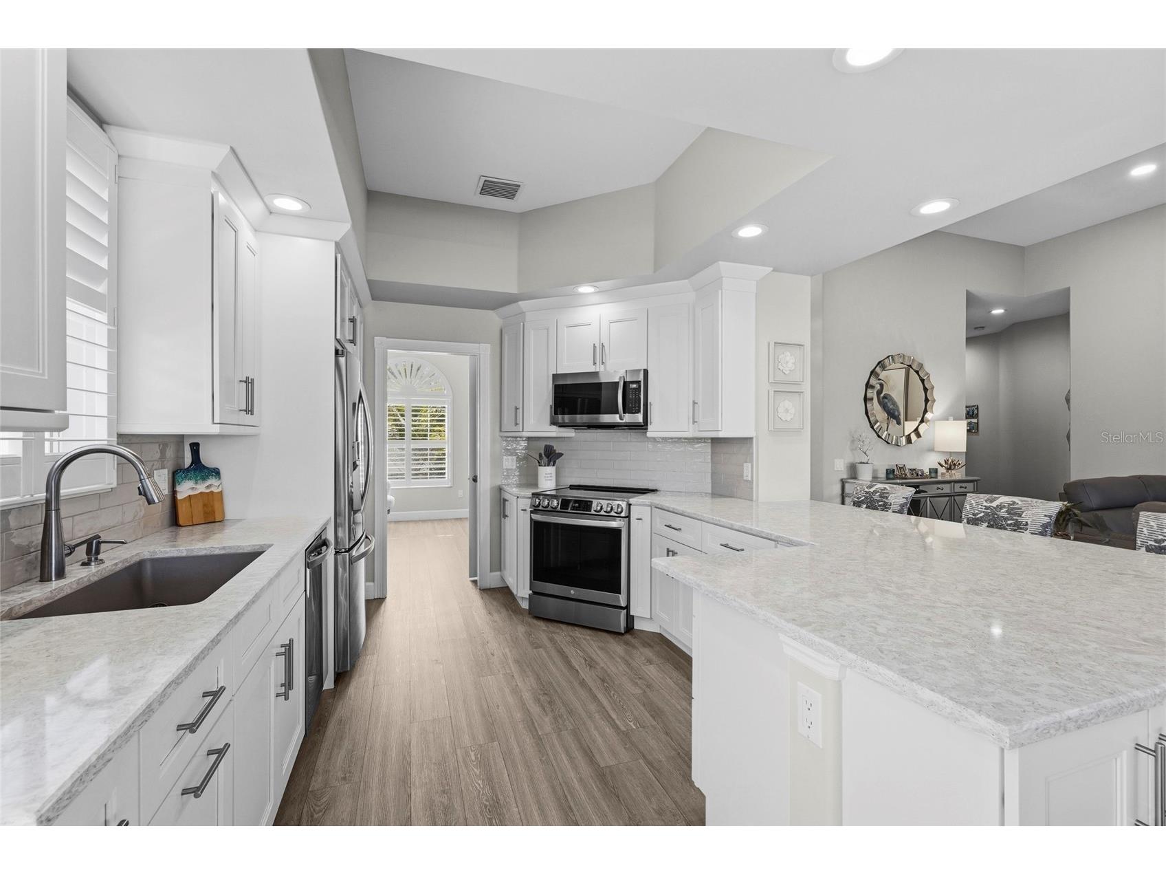 5898 Benevento Drive Sarasota FL 34238 A4690841 image6