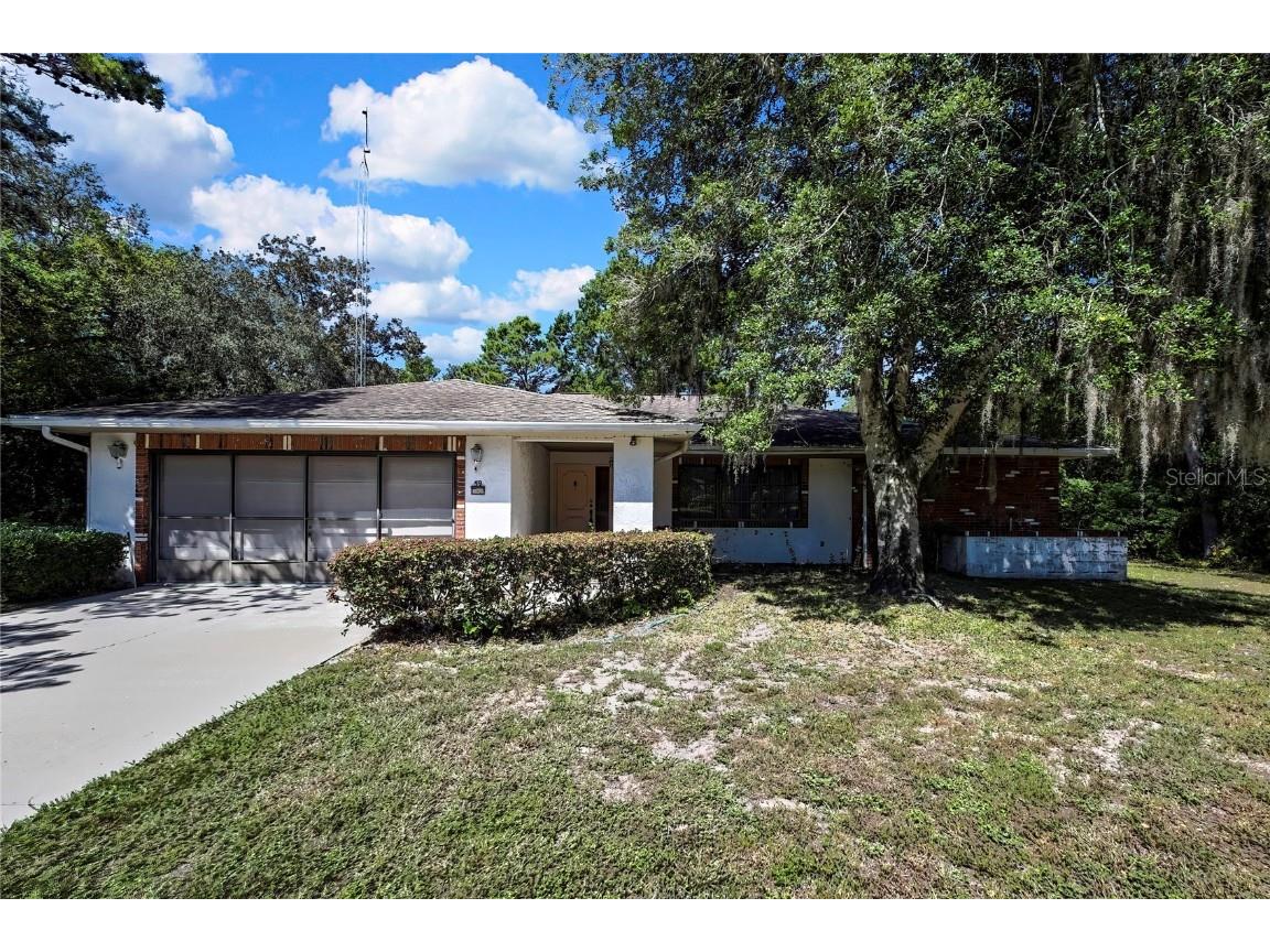 59 & 61 Oak Village Boulevard Homosassa FL 34446 TB8434641 image1