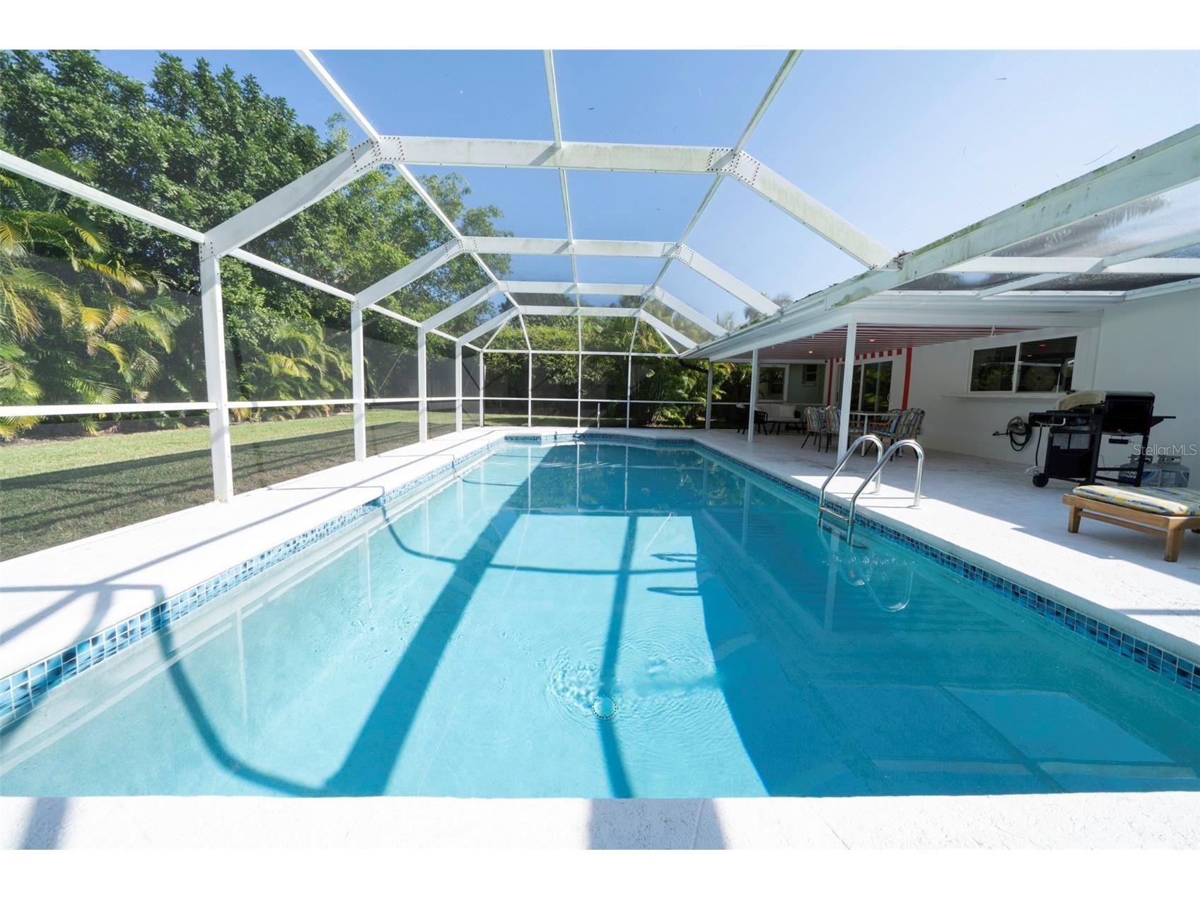59 Wickliffe Drive Naples FL 34110 C7527729 image3