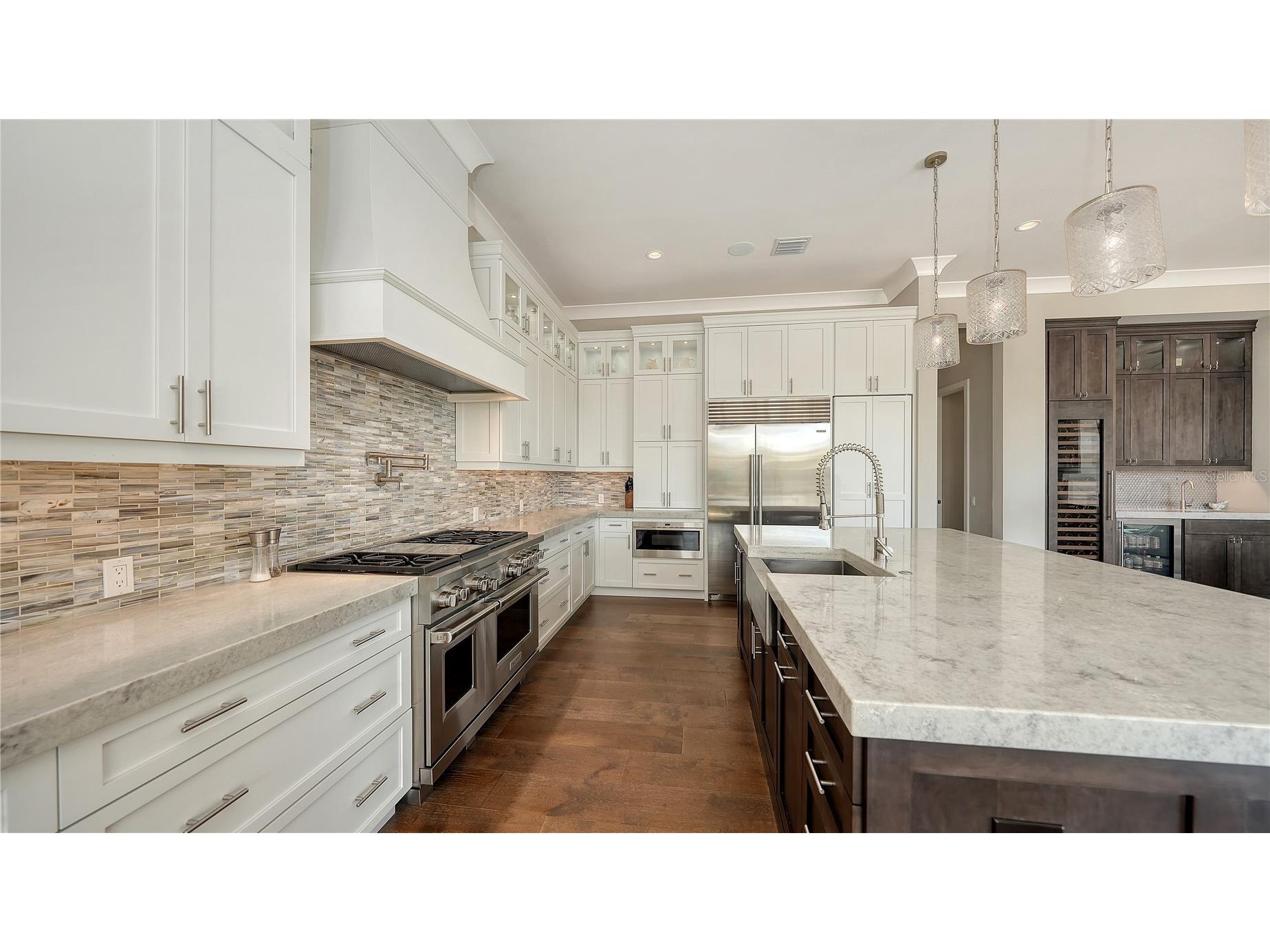 590 Birdie Lane Longboat Key FL 34228 A4679409 image13