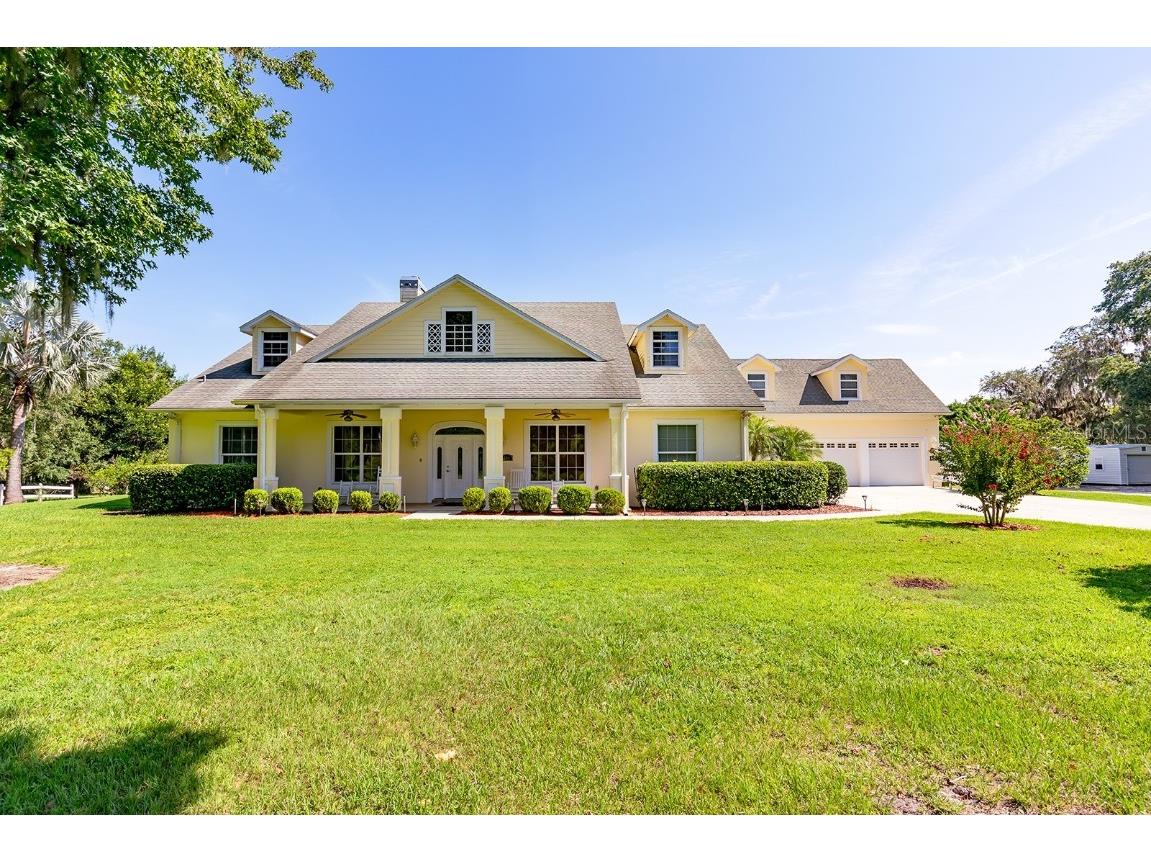 590 Crescent Street Umatilla FL 32784 - LAKE CRESCENT G5100308 image1