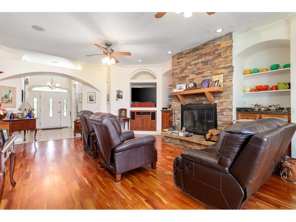 590 Crescent Street Umatilla FL 32784 - LAKE CRESCENT G5100308 image12