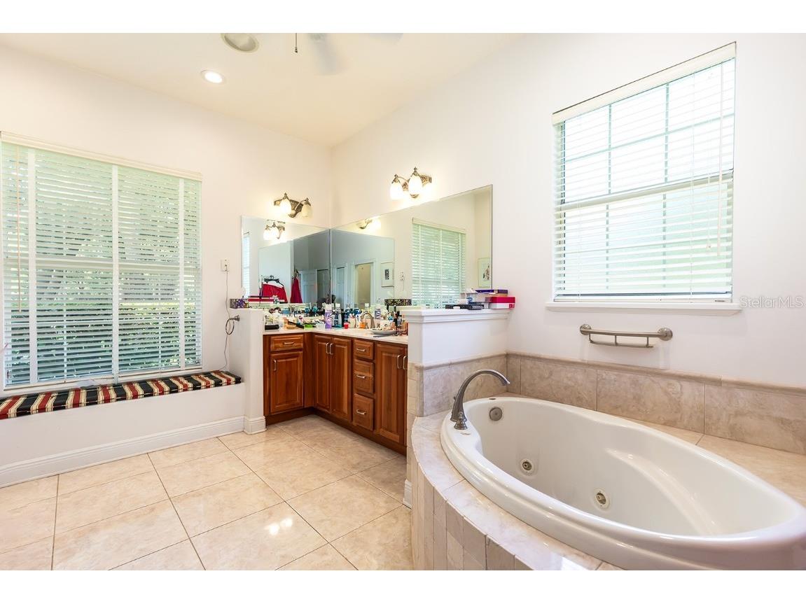 590 Crescent Street Umatilla FL 32784 - LAKE CRESCENT G5100308 image24