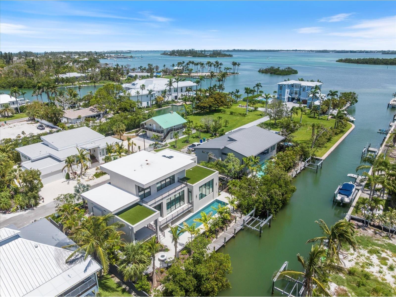 590 De Narvaez Drive Longboat Key FL 34228 A4677180 image3